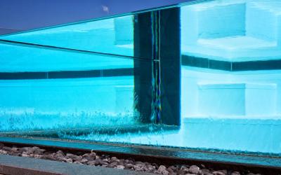 Piscina Sfioro Cascata Vetro Crystal 4